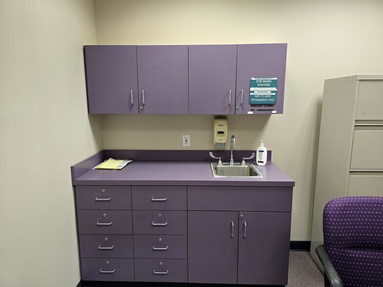 More Photos Of 6202 16th Ave, Brooklyn Rehabilitation Center For Lease