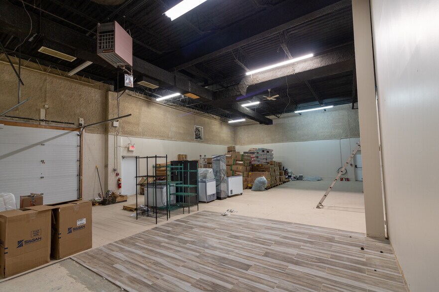 More Photos Of 290 Andrews Rd, Trevose Flex For Lease