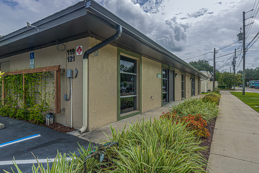 Primary Photo Of 121 W Plymouth Ave, Deland Medical For Lease