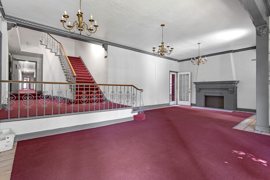 More Photos Of 335 S Berendo St, Los Angeles Apartments For Sale