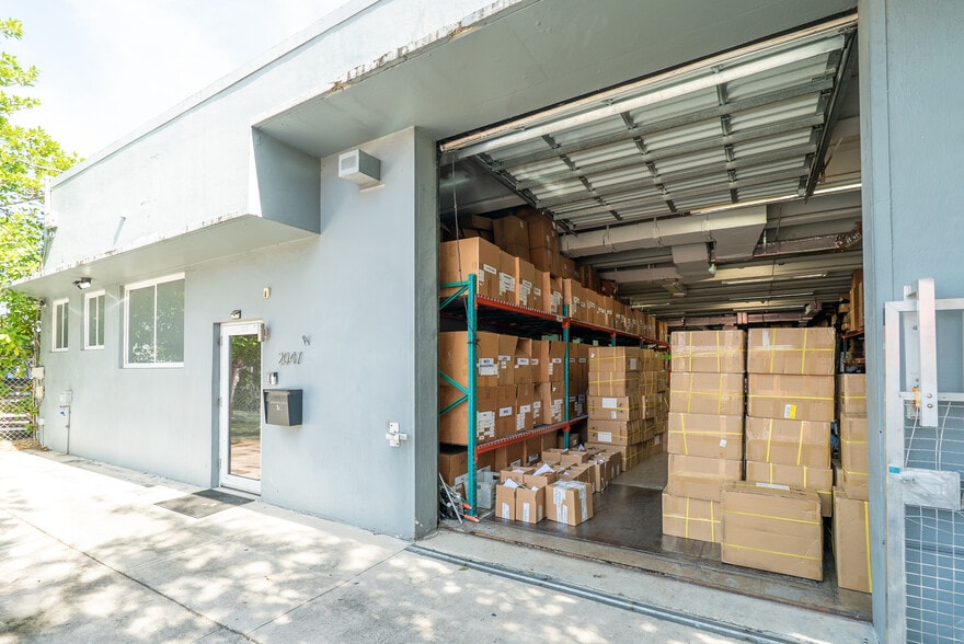 More Photos Of 2047 NW 24th Ave, Miami Warehouse For Sale