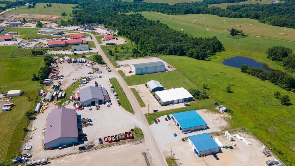 More Photos Of 66850 Executive Dr, Saint Clairsville Warehouse For Lease