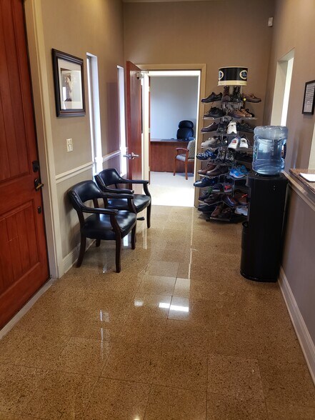 More Photos Of 510 W Main St, Bartow Coworking Space