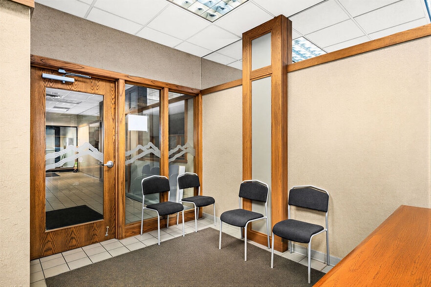 More Photos Of 331 N Central Ave, Duluth Bank For Lease