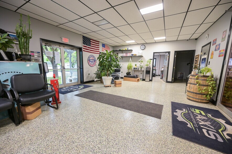 More Photos Of 125 Southern Ave, Little Falls Industrial For Sale