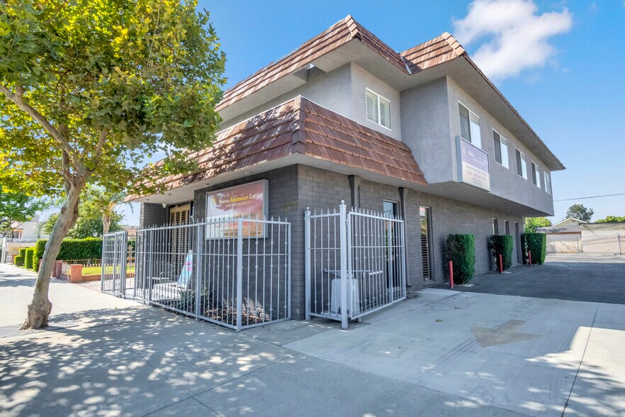 More Photos Of 439 N Maclay Ave, San Fernando Office For Sale