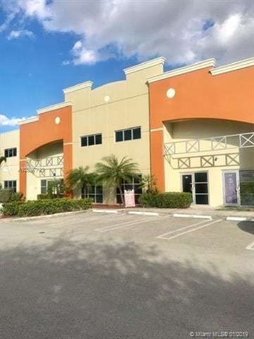 More Photos Of 2051 NW 112th Ave, Doral Showroom For Sale