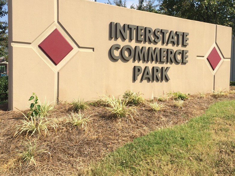 More Photos Of 101 E Carteret St, Greensboro Warehouse For Lease