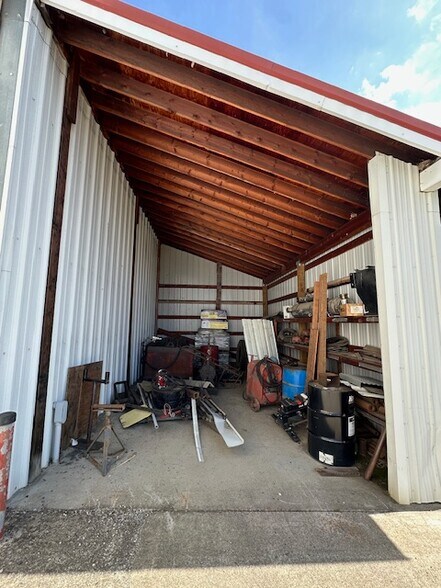More Photos Of 2810 Big Bear Ridge Rd, Deary Warehouse For Sale