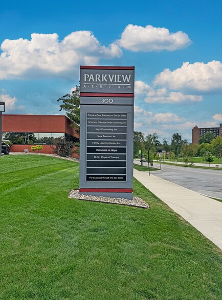 More Photos Of 300 S Saint Louis Blvd, South Bend Office For Lease