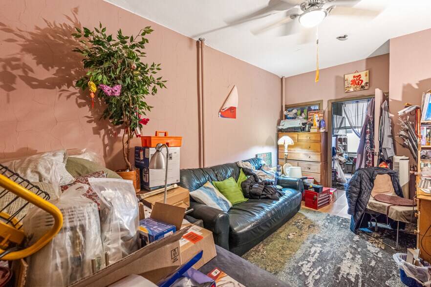 More Photos Of 656 Henry St, Brooklyn Apartments For Sale