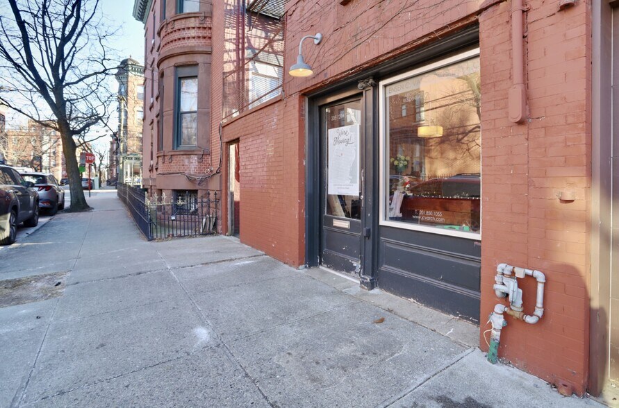 More Photos Of 205 12th St, Hoboken Storefront For Lease