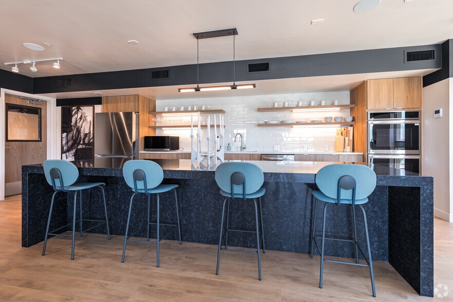 More Photos Of 360 W 200 S, Salt Lake City Apartments For Lease