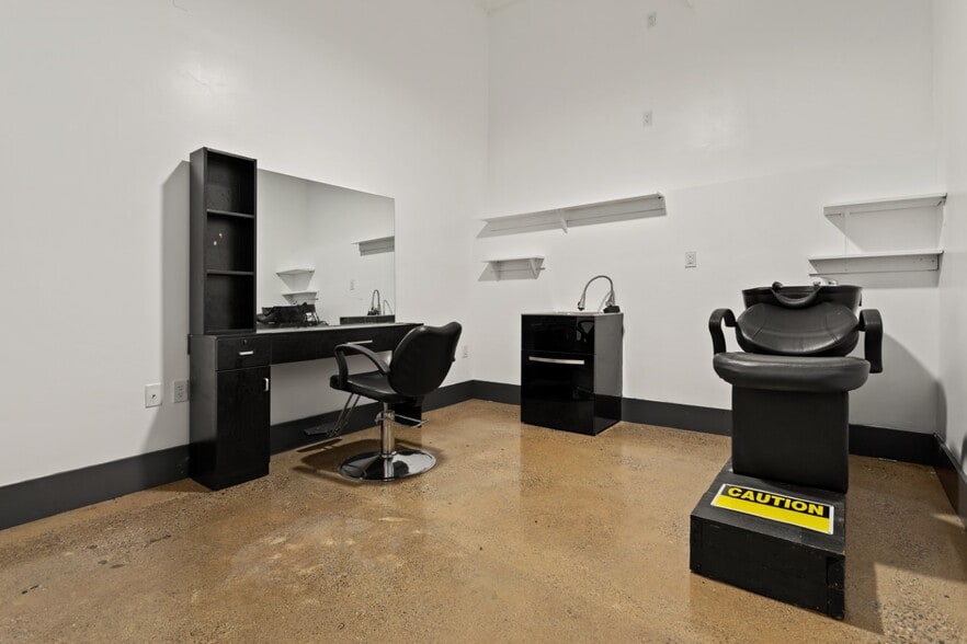 More Photos Of 22-44 Eastern Ave, Malden Office For Lease