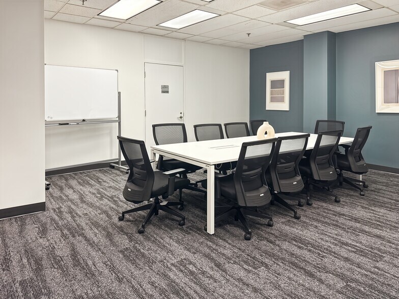 More Photos Of 301 N Elm St, Greensboro Coworking Space