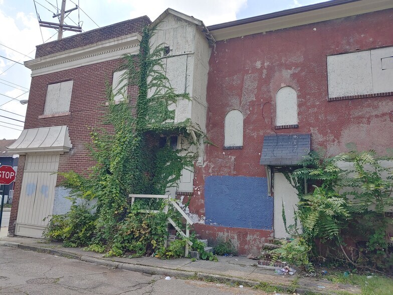 More Photos Of 1010-1016 E Main St, Columbus Storefront Retail Residential For Sale