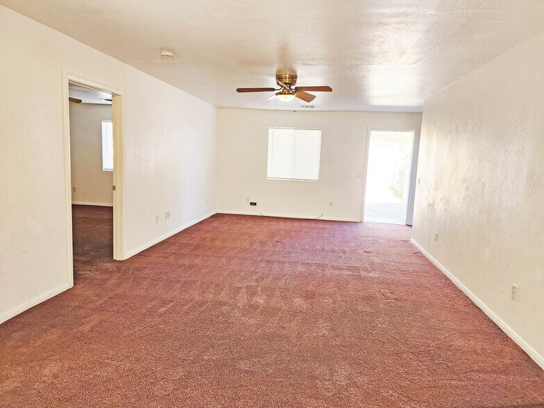 More Photos Of 1951 Teepee Rd, Pahrump Apartments For Sale