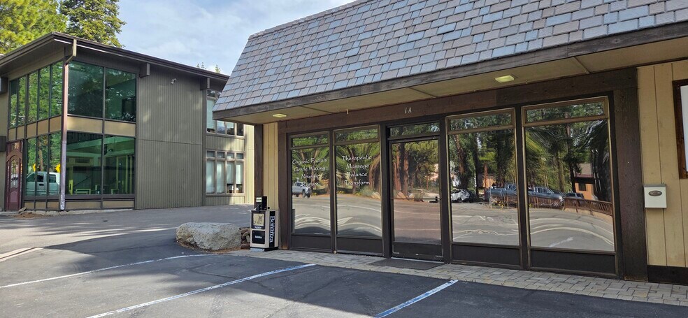 More Photos Of 230 Village Blvd, Incline Village Office For Lease