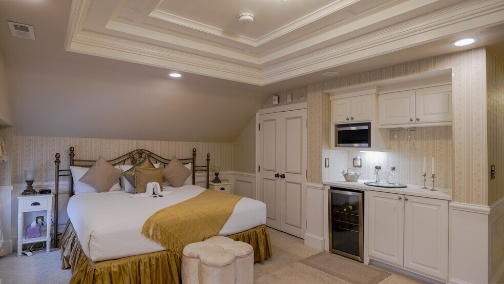 More Photos Of 118 S 300 W, Heber City Hospitality For Sale