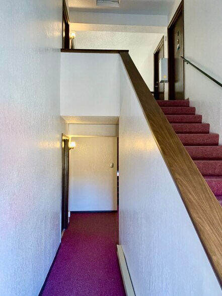 More Photos Of 110-116 Baldwin St, Granite Falls Apartments For Sale