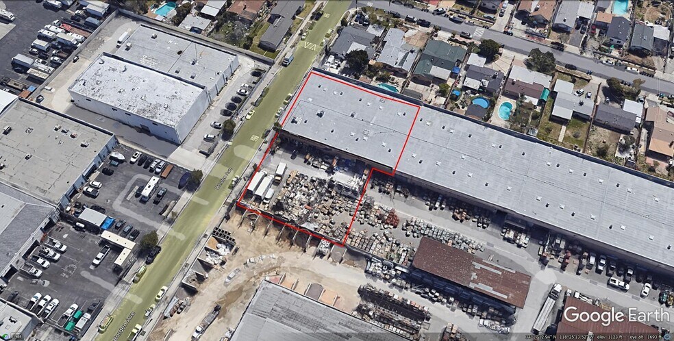 More Photos Of 11949 Borden Ave, San Fernando Warehouse For Lease