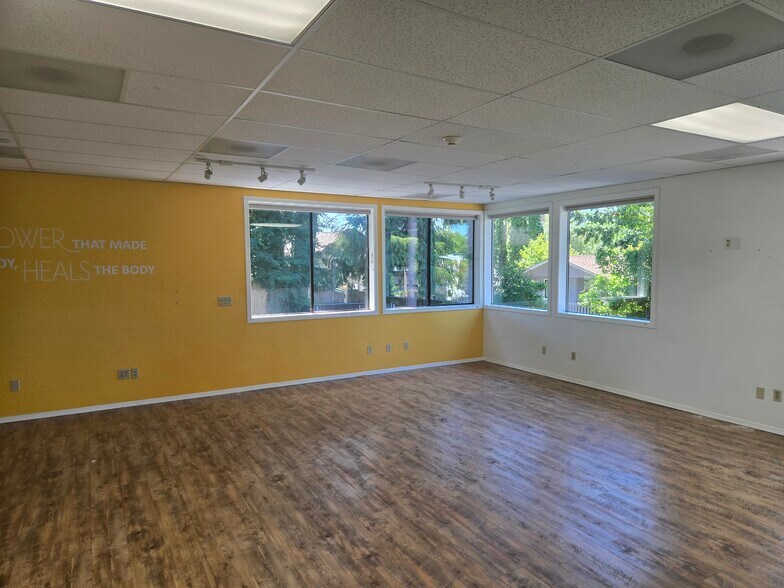 More Photos Of 1211 4th Ave E, Olympia Office For Lease
