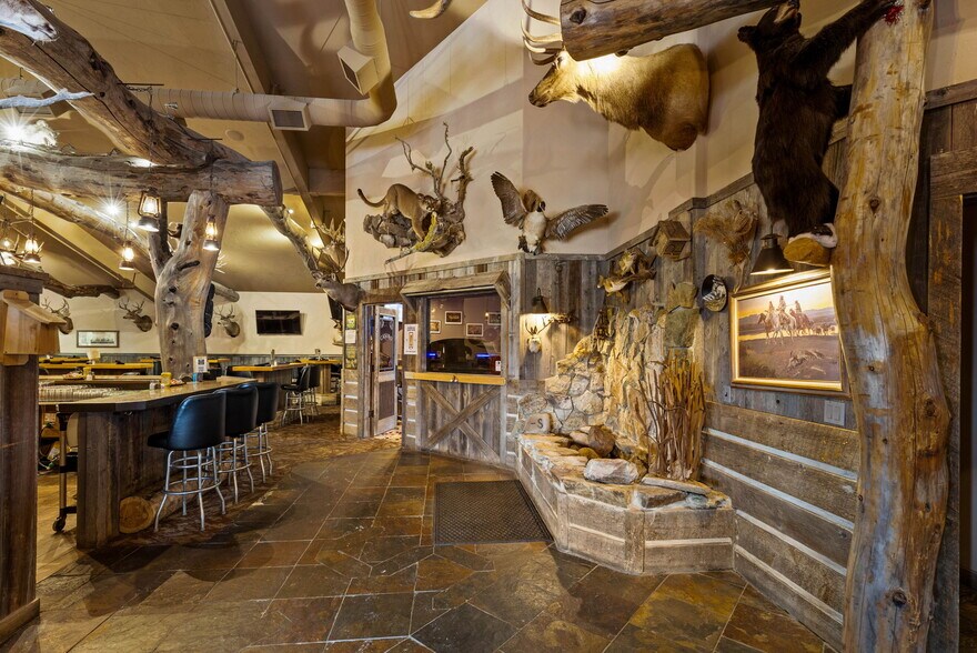 More Photos Of 5100-N Star Blvd, Great Falls Storefront Retail Office For Sale