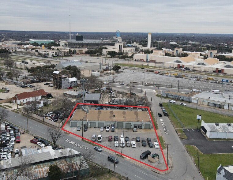 Primary Photo Of 902-924 S Peak St, Dallas Flex For Sale