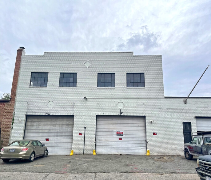 More Photos Of 2110-2116 5th St NE, Washington Warehouse For Lease