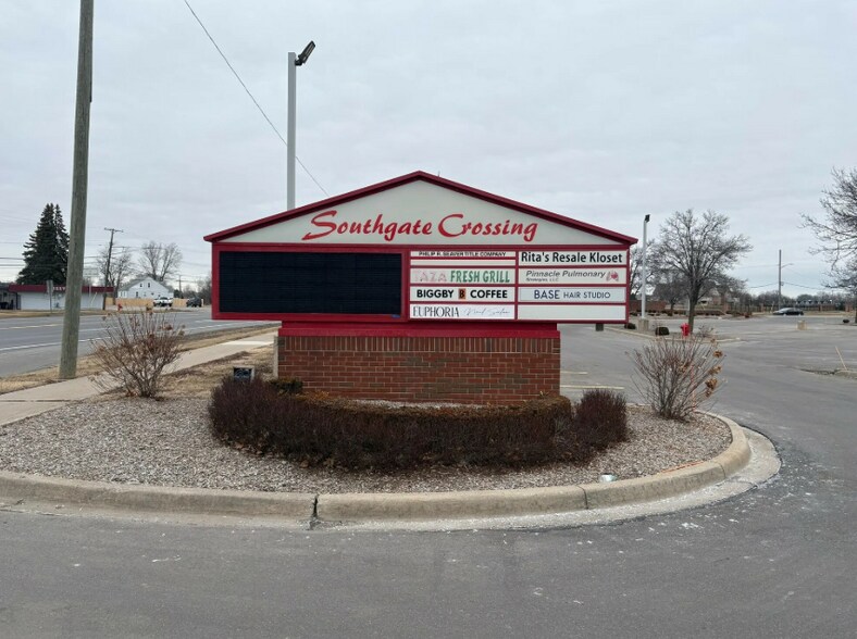 More Photos Of 16035-16215 Dix Toledo Rd, Southgate Freestanding For Lease