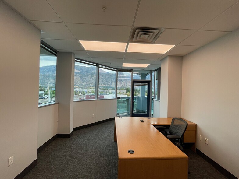 More Photos Of 1280 S 800 E, Orem Office For Lease