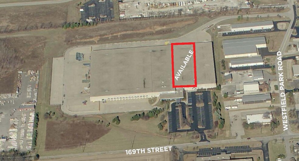More Photos Of 910 E 169th St, Westfield Distribution For Lease