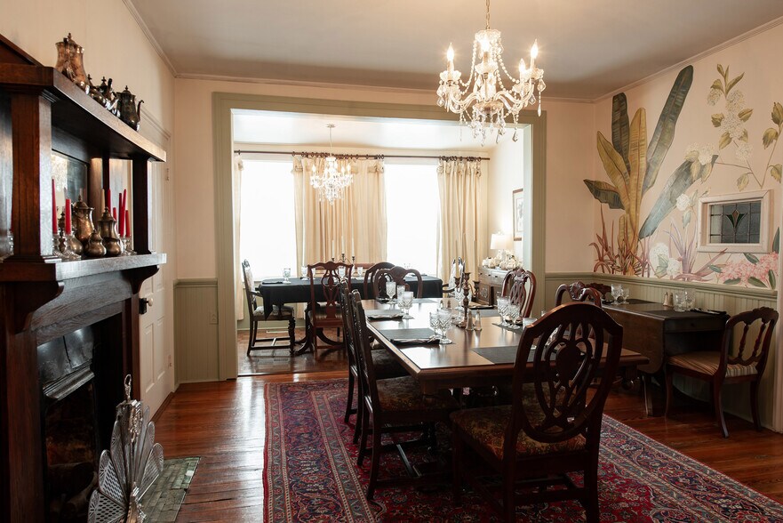 More Photos Of 477 W First St, Blue Ridge Hospitality For Sale