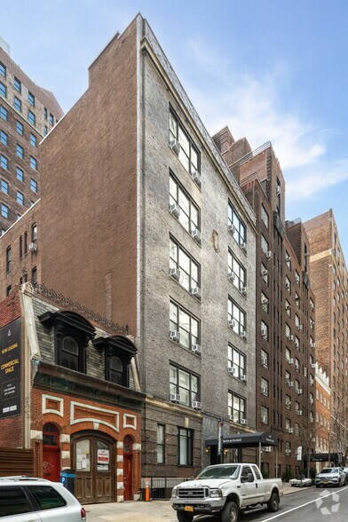 More Photos Of 144 E 40th St, New York Hotel For Sale