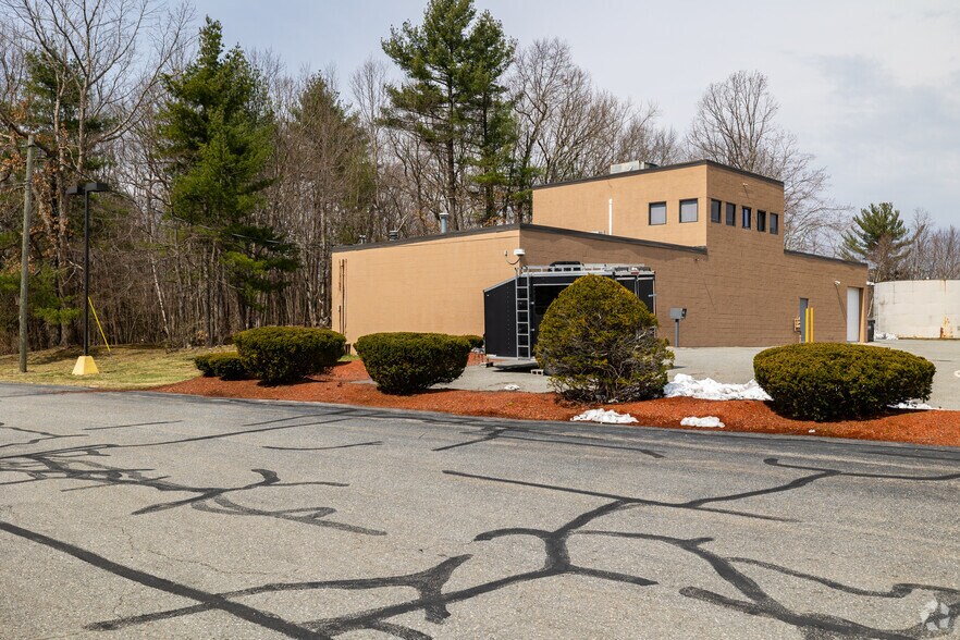 More Photos Of 3 Wall St, Hudson Flex For Sale