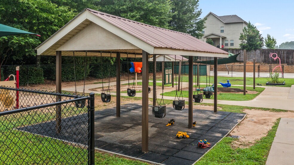 More Photos Of 243 Summerlin Blvd, Newnan Daycare Center For Sale