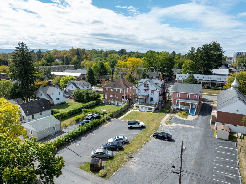 More Photos Of 129 S Sparks St, State College Medical For Lease