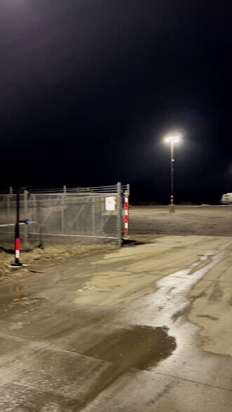 Primary Photo Of 245 SW 40th St, Lincoln Land For Lease