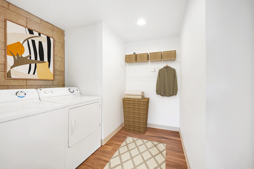 More Photos Of 7400 E 29th Ave, Denver Unknown For Lease