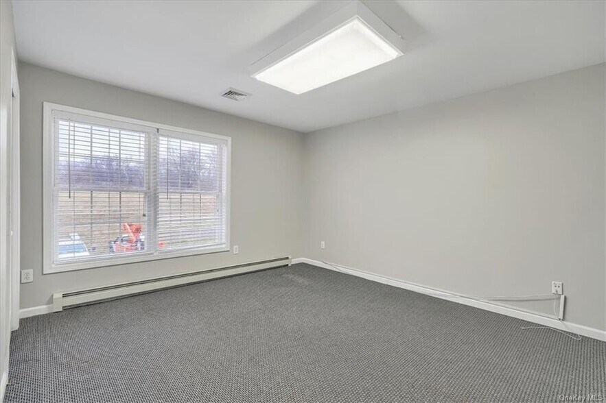 More Photos Of 2679 Route 17M, Goshen Medical For Lease