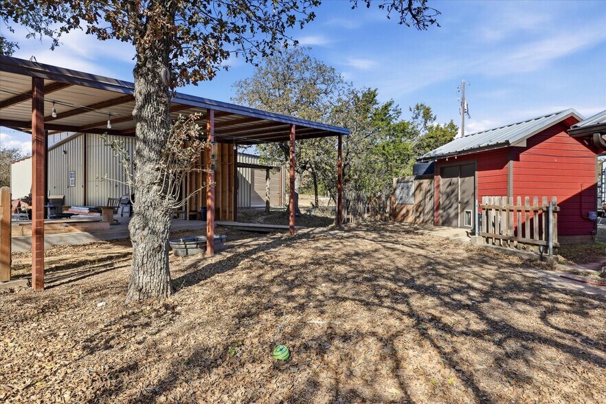 More Photos Of 8980 County Road 156, Bluff Dale Land For Sale