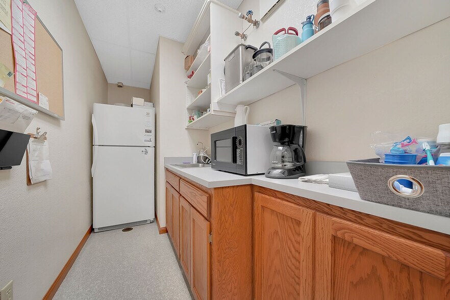 More Photos Of 19881 State Highway 88, Pine Grove Office Residential For Sale