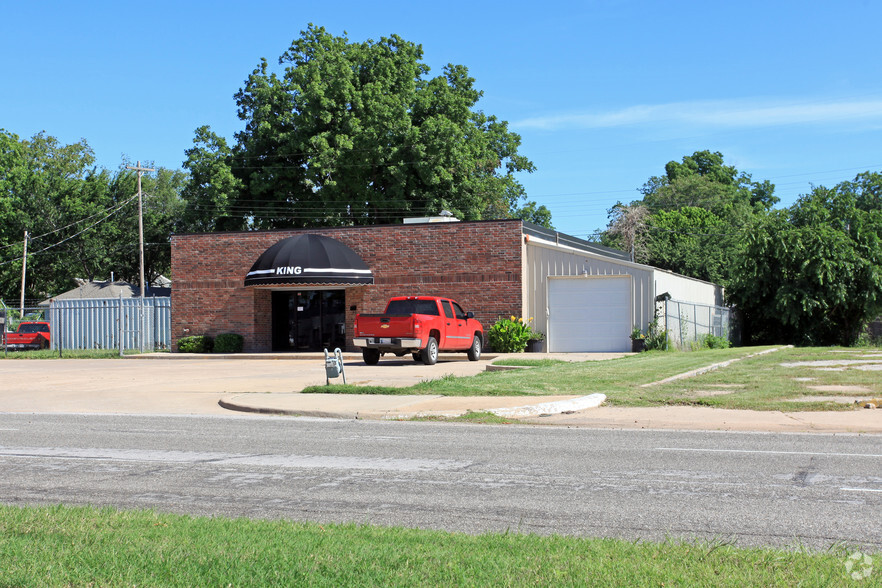 Primary Photo Of 1817 Linwood Blvd, Oklahoma City Warehouse For Lease