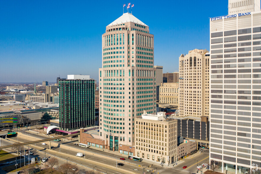 Primary Photo Of 150 W Jefferson Ave, Detroit Office For Lease