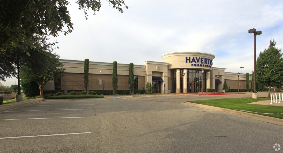 More Photos Of 11091 Pecan Park Blvd, Cedar Park General Retail For Sale