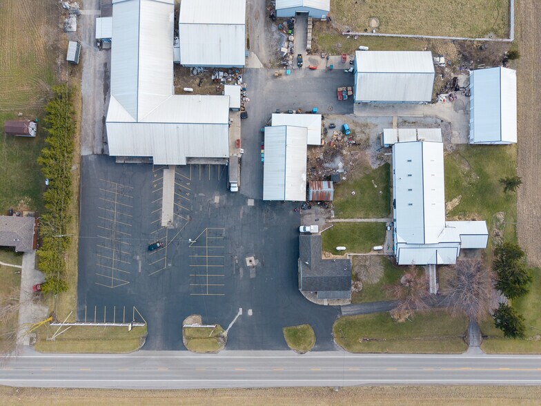 More Photos Of 8100 Harding Hwy, Lima Storefront For Sale