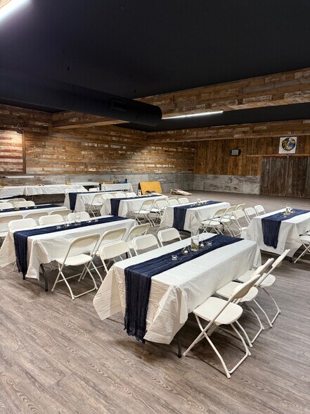 More Photos Of 618-630 W Wisconsin Ave, Appleton Bowling Alley For Sale