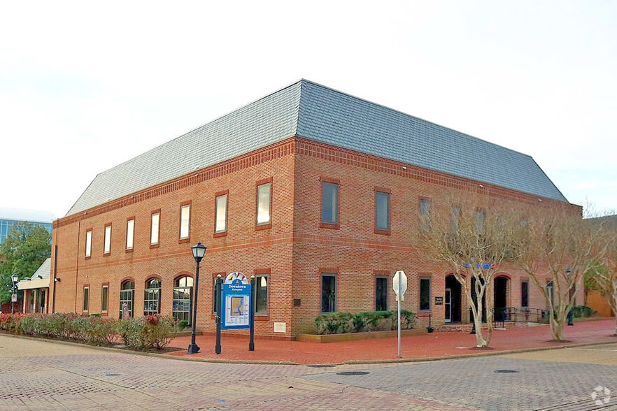 More Photos Of 1 W Queens Way, Hampton Office For Sale