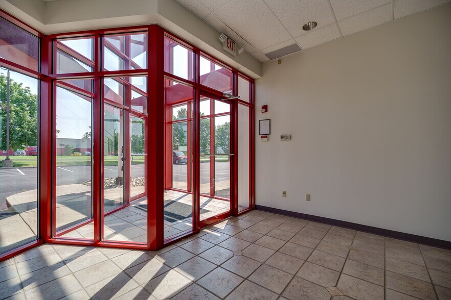 More Photos Of 8261 State Route 235, Dayton Light Manufacturing For Sale