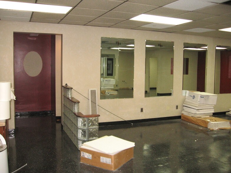 More Photos Of 151 S Rose St, Kalamazoo Medical For Sale